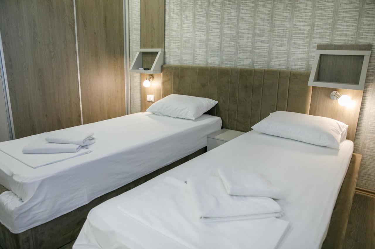Fine Suites Ni Exteriör bild