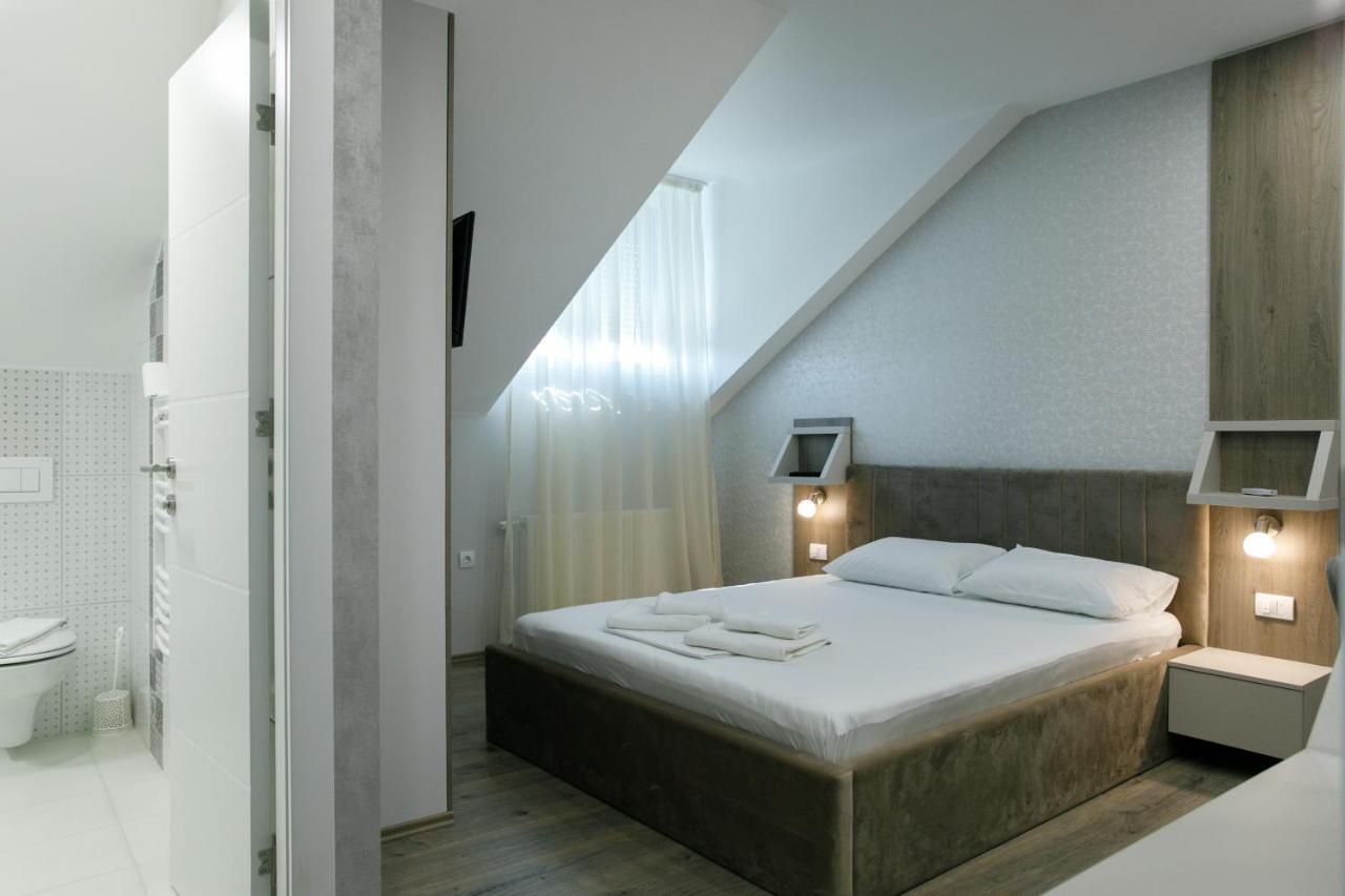 Fine Suites Ni Exteriör bild